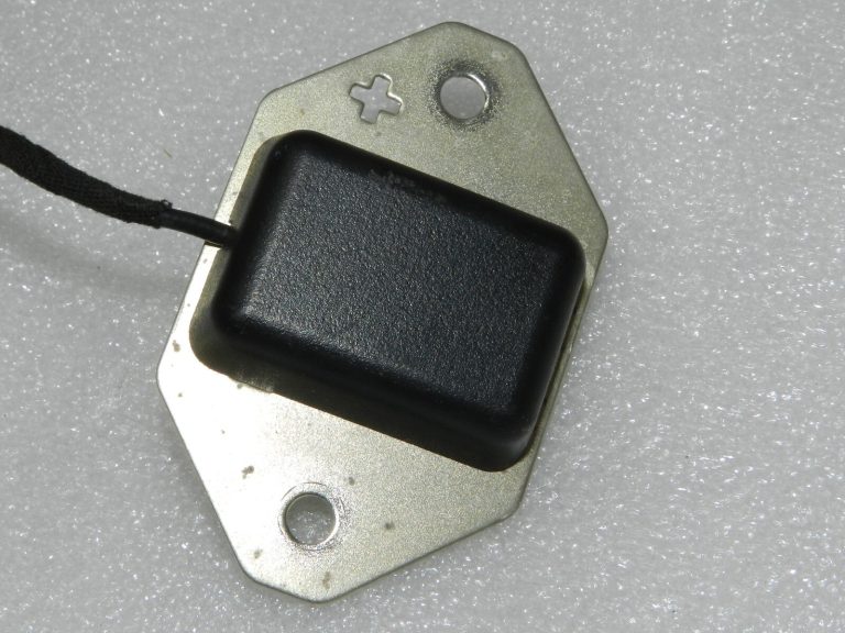 Lancia Thema II Chrysler 300C LD GPS antenas vadības bloks K05064186AA, 05064186AA