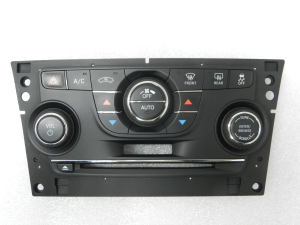 Lancia Thema II radio / klimata kontroles panelis 1UW96AAAAA, K1UW96AAAAA, K1UV81AAAAA