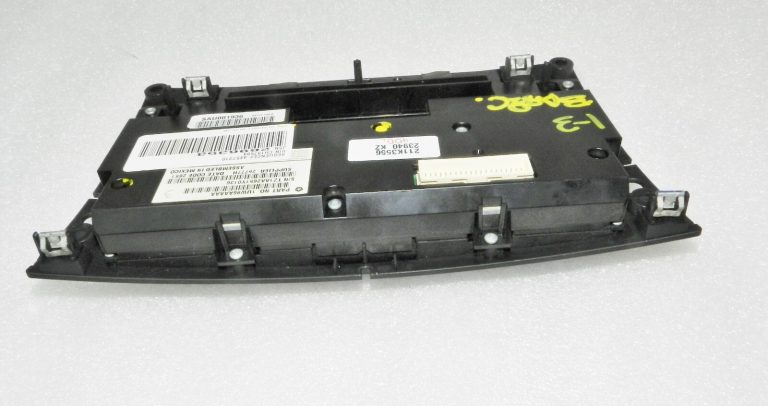 Lancia Thema II radio / klimata kontroles panelis 1UW96AAAAA, K1UW96AAAAA, K1UV81AAAAA