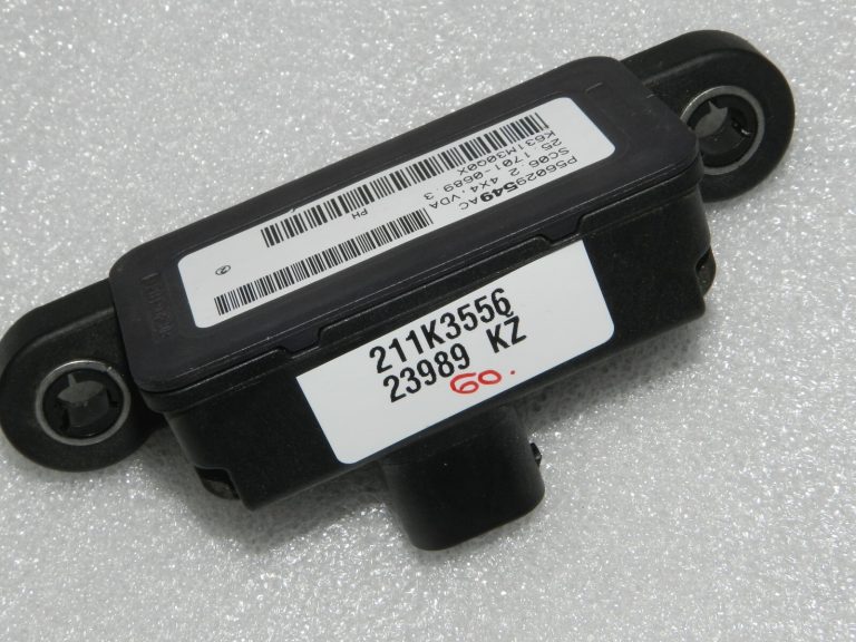 Oriģinālā aprīkojuma Lancia Thema II Dodge Chrysler rotācijas ātruma sensors ESP Yaw 56029549AC, 56029549AD