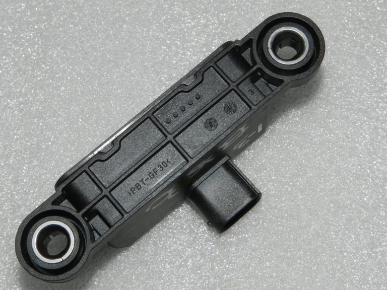 Oriģinālā aprīkojuma Lancia Thema II Dodge Chrysler rotācijas ātruma sensors ESP Yaw 56029549AC, 56029549AD