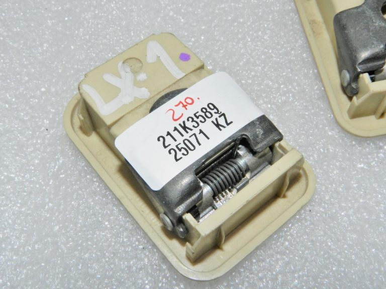 Lexus RX III (AL10) Bagāžas nodalījuma turētāja montāžas komplekts Ivory 66310-30010