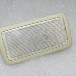 1x oriģinālais Lexus RX III (AL10) salona apgaismojums ziloņkaula krāsā 81340-30100, 8134030100A4