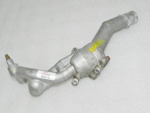 Lexus RX450h AL10 dzesēšanas šķidruma caurules termostata korpuss 1632331040, 163230W011