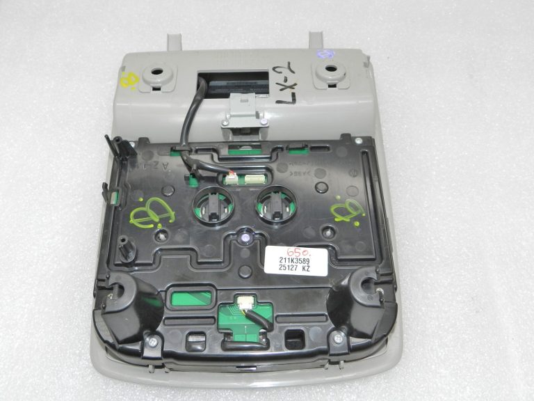 Lexus RX III (AL10) Priekšējais salona apgaismojums 8126048430B0, 81260-48430-B0