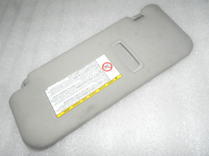Lexus RX III (AL10) Saules aizsarglīdzeklis labajā pusē, pelēks 7431048310B0, 74310-48310-B0