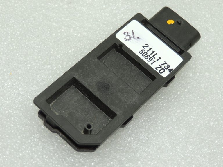 Seat Cupra Leon KL8 vadības bloks Kessy 5WA962133F
