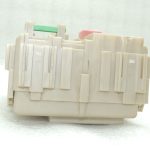 Toyota Avensis T27 drošinātāju kārbas vadības bloks 8273005S60 8273005J70