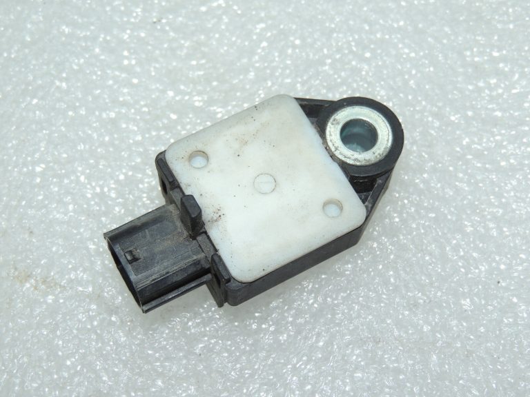 Toyota Avensis T27 gaisa spilvena sensors Crash sensors 8917302080 8917309A10