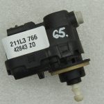 Toyota Avensis T27 priekšējo lukturu servomotors 92000866