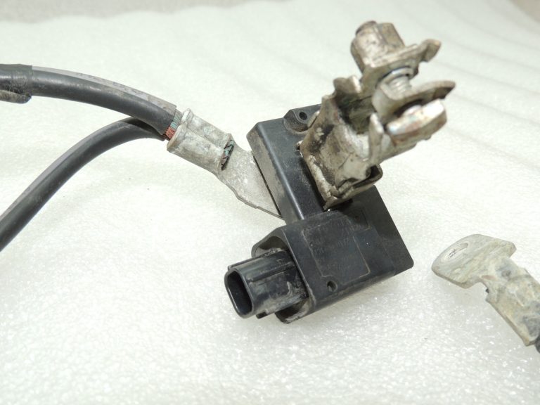 Toyota R2 R2 E15 E18 T27 akumulatora strāvas sensora kabelis 2885021020