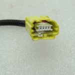Toyota Avensis T27 interjera apakšējās virsbūves elektroinstalācijas siksna pa labi 8216205L40
