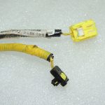 Toyota Avensis T27 interjera apakšējās virsbūves elektroinstalācijas siksna kreisā 8216105P90