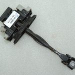 Opel Insignia A durvju bremzes priekšējais 13229021