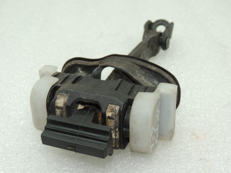 Opel Insignia A Aizmugurējo durvju bremzes 13229108