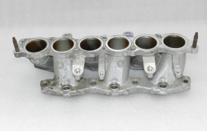 OEM Mitsubishi Outlander II 3.0 V6 ieplūdes kolektors 1540A191