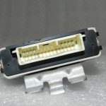 Citroen C-Crosser Peugeot 4007 Priekšējo lukturu regulēšanas ECU 8634A018