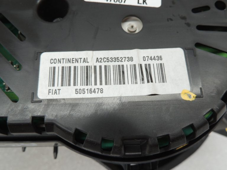 Alfa Romeo Giulietta 940 Diesel spidometra instrumentu klasteris 50527456 Klasteris