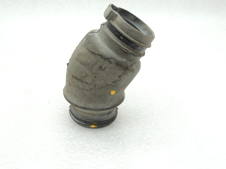 Opel Insignia B LHD Aizsardzības bagāžnieks stūres mehānisma locītava 84389436