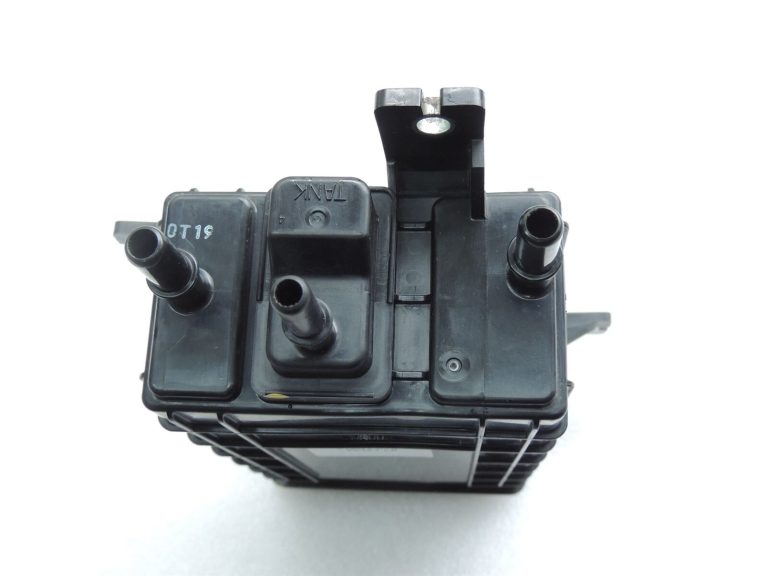 Suzuki Vitara LY IV 1.4i K14D Aktīvā ogles filtrs Aktīvā ogles filtrs 1856074S00