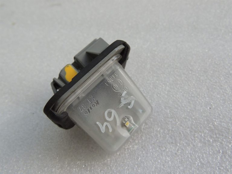 Suzuki Vitara LY IV numura apgaismojums 3591062R00