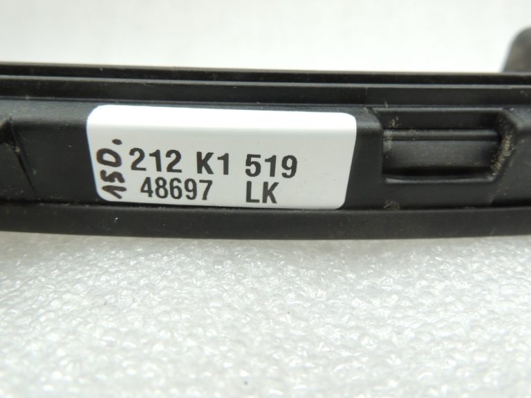 Opel Insignia B Hečbeks Aizmugurējā kreisā loga vadītāja 39107273 YR00193680