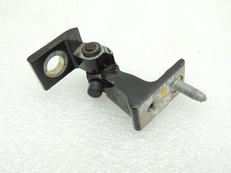 Seat Cupra Leon KL8 Sportstourer durvju eņģe kreisā krāsa Y9T 8W0831403A