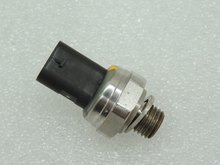 Oriģināls Seat Cupra Leon 1.5TSI DFYA motora spiediena sensors 05E906277A