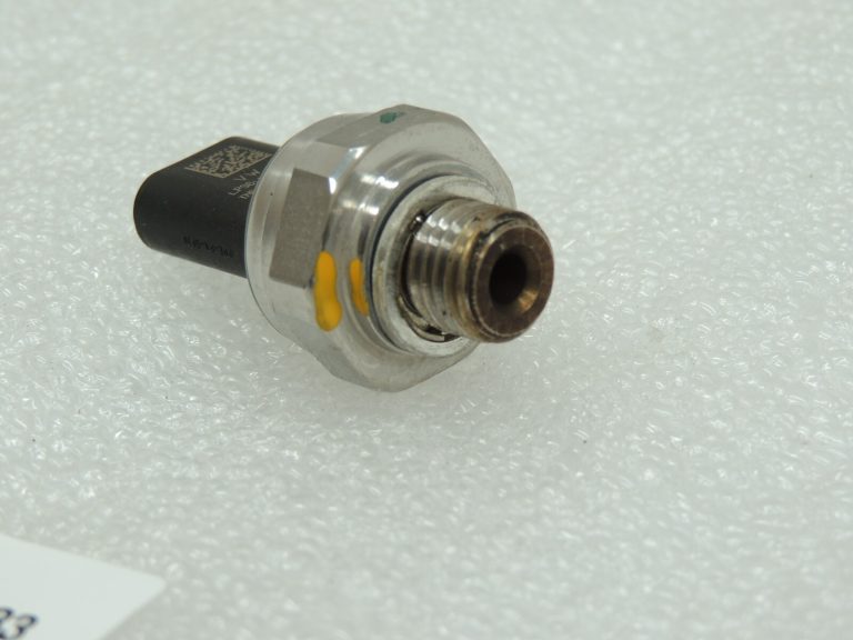 Oriģināls Seat Cupra Leon 1.5TSI DFYA motora spiediena sensors 05E906277A
