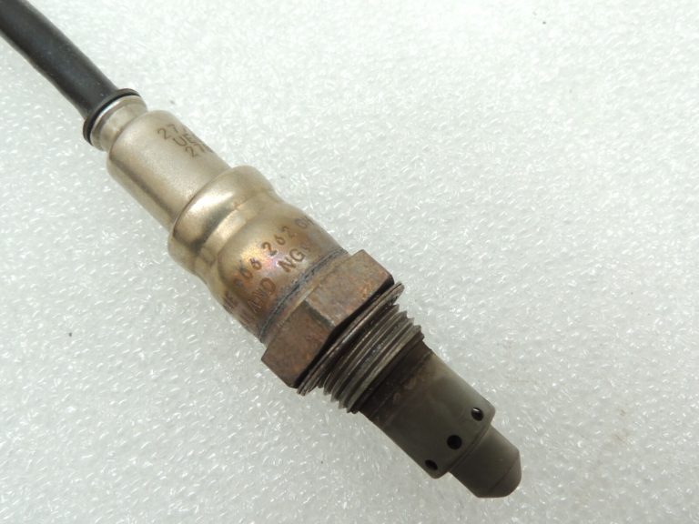 Oriģināls Seat Cupra Leon 1.5TSI DFYA Lambda sensors pirms katalītiskā neitralizatora 04E906262GH