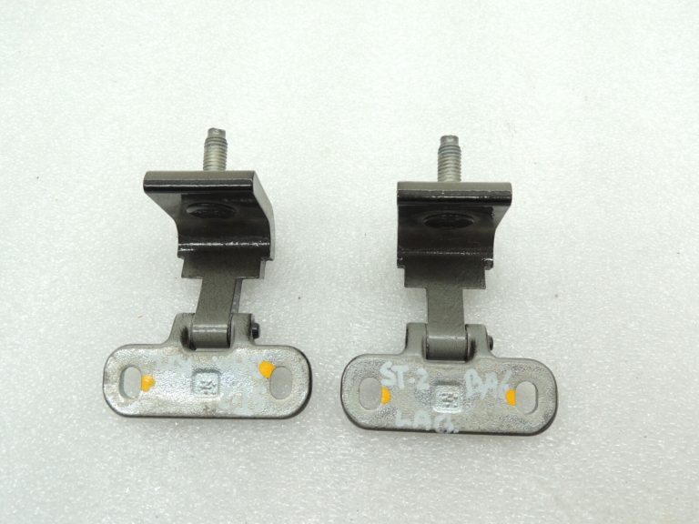 Seat Cupra Leon KL8 Sportstourer aizmugurējo durvju viru komplekts, krāsa Y9T 8V3827299B 8V3827299B