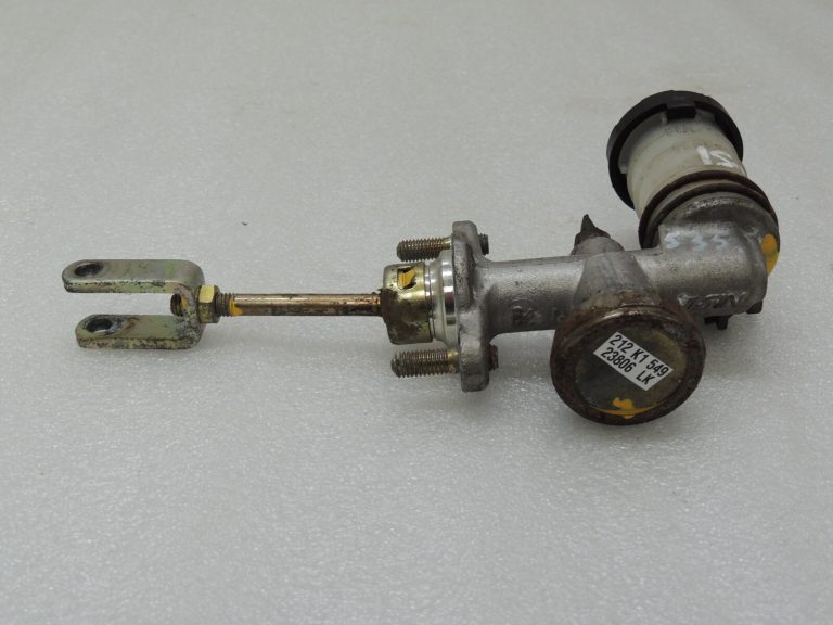 Isuzu Trooper 3 AISIN sajūga cilindra galvenais cilindrs 8972130400 97213040