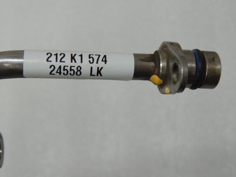 Ford Ranger P375 2.0TDCi T20DD0J Ūdens cauruļvads JB3Q-8A506-AA 2215463