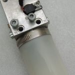 Volvo V70 III aizmugurējo durvju hidrauliskais sūknis bagāžnieka vāka atvērējs 31218393 30716755