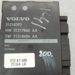 Volvo V70 III aizmugurējo durvju hidrauliskā sūkņa vadības bloks 31218393 31217840 32128404