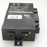 Volvo V70 III aizmugurējo durvju hidrauliskā sūkņa vadības bloks 31218393 31217840 32128404