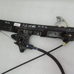 Oriģinālais Chrysler Grand Voyager V aizmugurējā kreisā loga regulatora rāmis 68030719AA