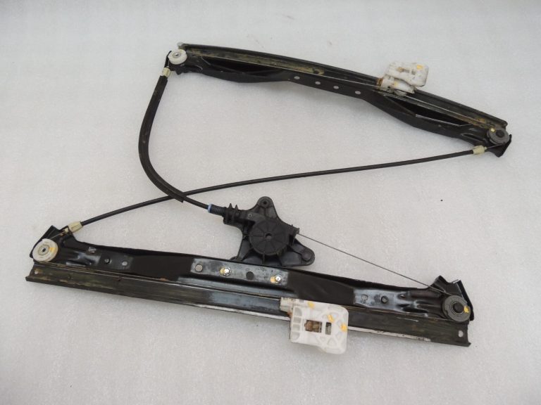 Oriģinālais Chrysler Grand Voyager V Logu regulatora rāmis priekšējais labais 68030654AA