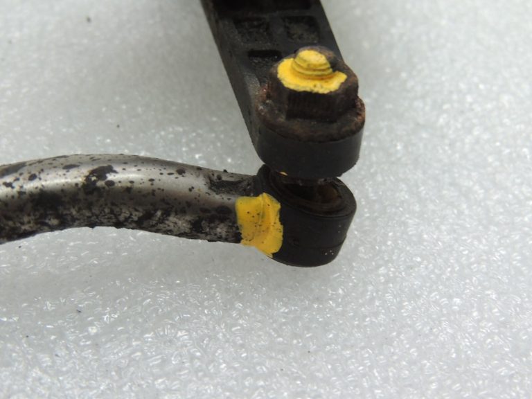 Jeep Grand Cherokee WK2 Izlīdzināšanas sensors priekšējais kreisais 68164093AA