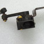 Jeep Grand Cherokee WK2 Izlīdzināšanas sensors priekšējais kreisais 68164093AA