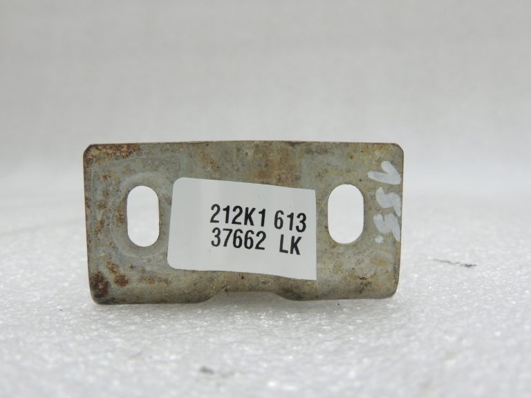 Chrysler Grand Voyager V viru bīdāmās durvis kreisās augšējās 05020899AA