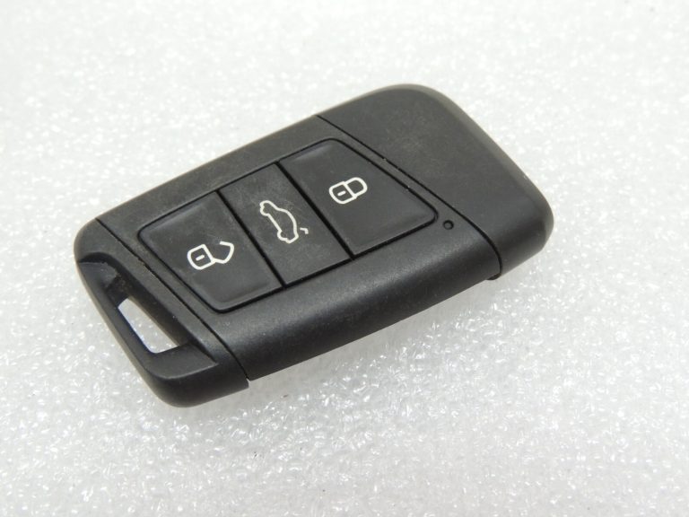 Skoda bezatslēgas atslēga melnā tālvadības pults 3V0959752G