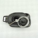 Seat Cupra Leon KL8 degvielas uzpildes pārsega eņģes Mythos Black Met Y9T 5FE809905GY9T 5FE809905GY9T