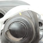 Seat Cupra Leon KL8 degvielas uzpildes pārsega eņģes Mythos Black Met Y9T 5FE809905GY9T 5FE809905GY9T