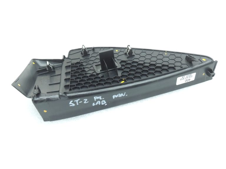 Seat Cupra Leon KL8 Priekšējais labās puses instrumentu paneļa sānu vāks 5FB857036B4PK