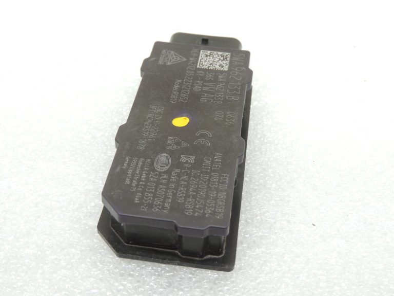 Seat Cupra Leon KL8 Aizmugurējā antenas piekļuves atļauja Kessy 5WA962133B