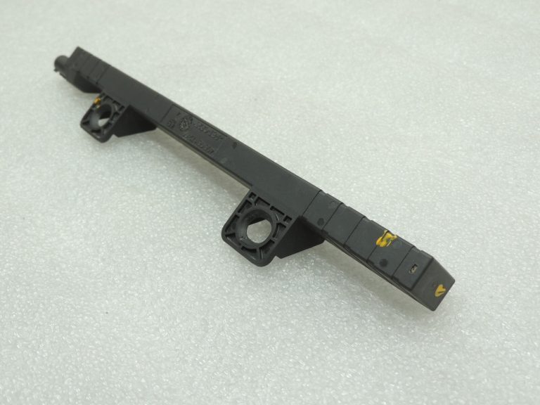 Seat Cupra Leon KL8 Underbody Antenna Piekļuves atļauja antenai Kessy 5FA224076