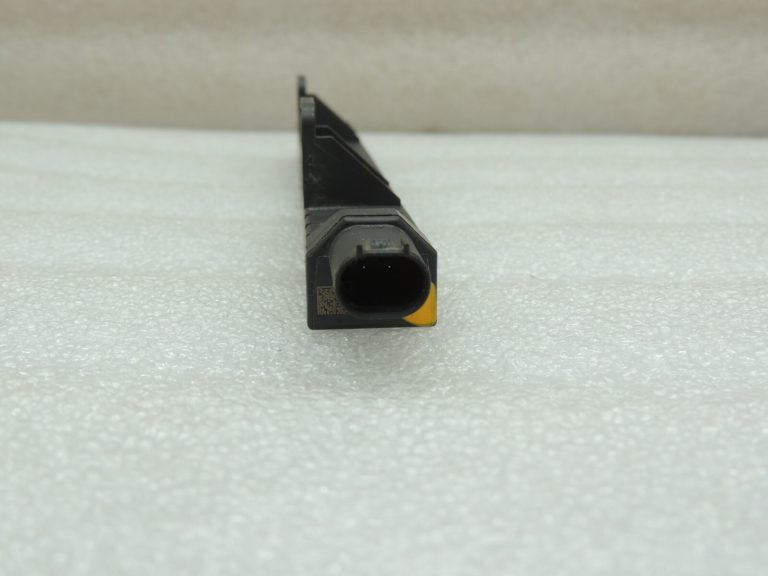 Seat Cupra Leon KL8 Underbody Antenna Piekļuves atļauja antenai Kessy 5FA224076