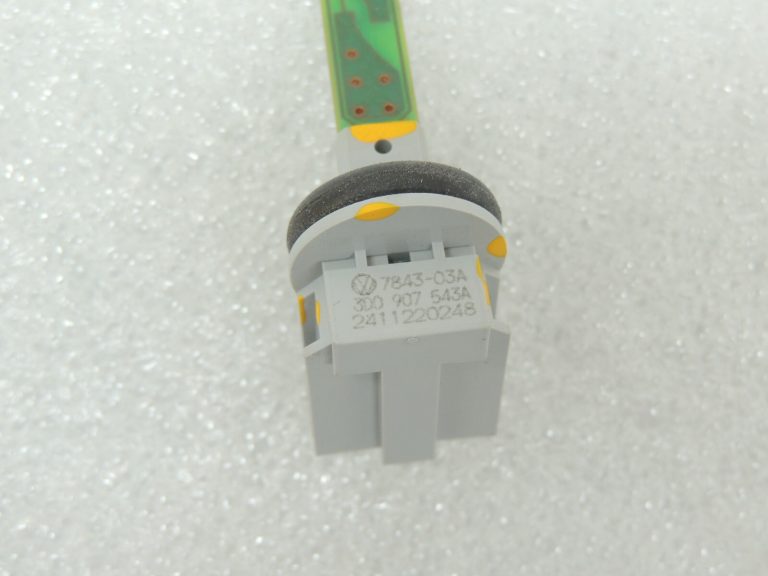 Seat Cupra Leon KL8 Formentor Aizmugures temperatūras sensors 3D0907543A