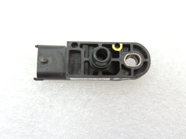 Renault Trafic II 2.5 DCi G9U630 Spiediena spiediena sensors 8200168253 0281002566